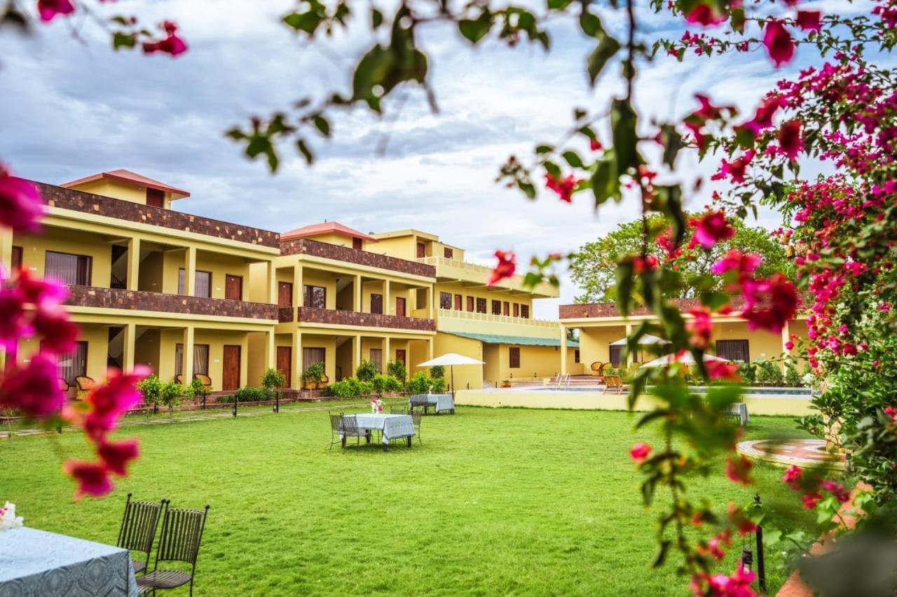 Rajbagh By Aaryam Hotel Савай Мадхопур Екстериор снимка